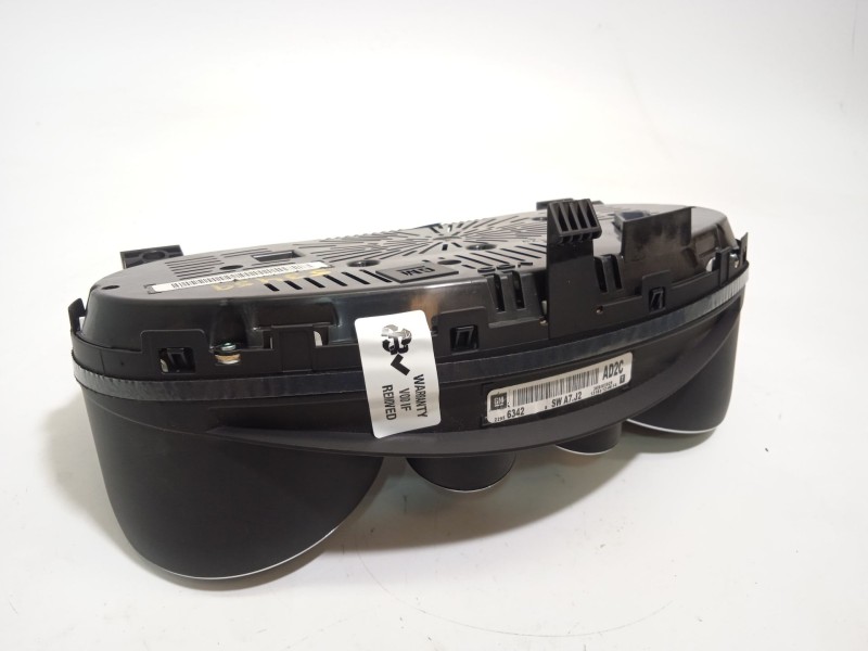 Recambio de cuadro instrumentos para opel insignia berlina selective referencia OEM IAM 22956342  