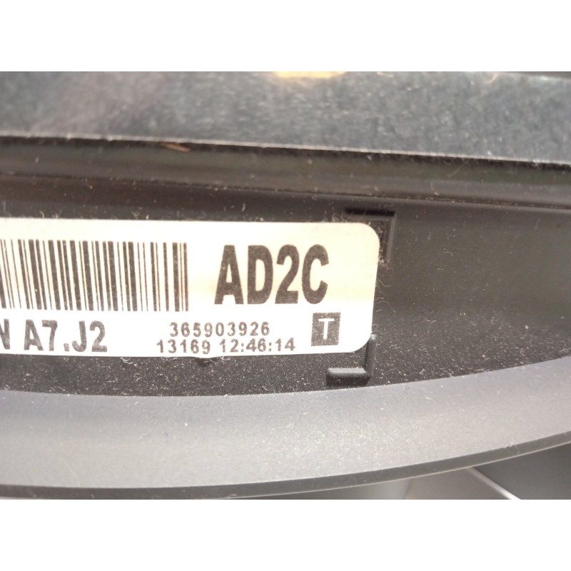 Recambio de cuadro instrumentos para opel insignia berlina selective referencia OEM IAM 22956342  