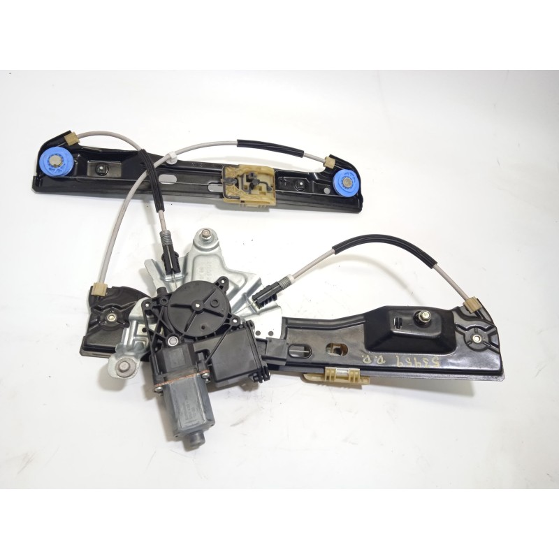 Recambio de elevalunas delantero derecho para opel insignia berlina selective referencia OEM IAM 20952453 20951582 