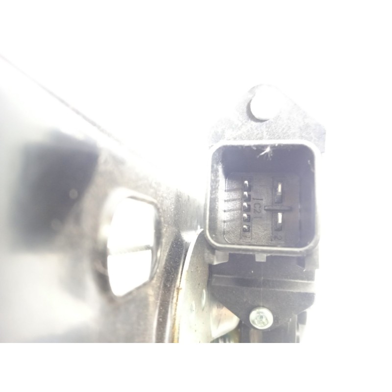 Recambio de elevalunas delantero derecho para opel insignia berlina selective referencia OEM IAM 20952453 20951582 