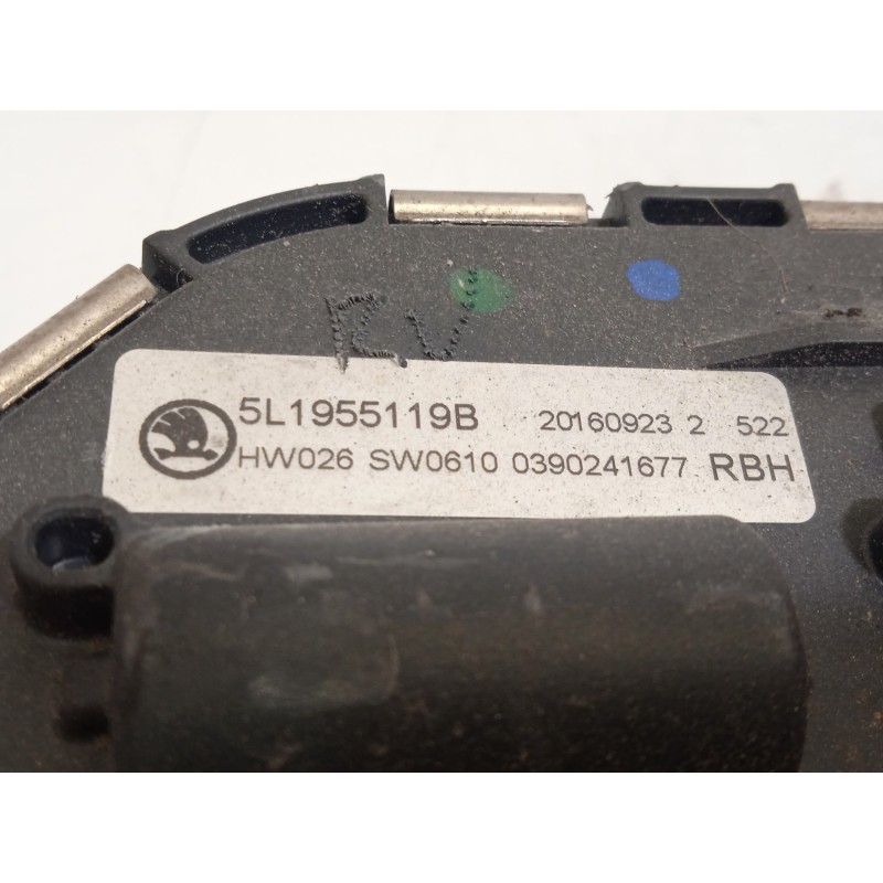 Recambio de motor limpia delantero para skoda yeti 1.2 tsi referencia OEM IAM 5L1955023A 3397021674 5L1955119B