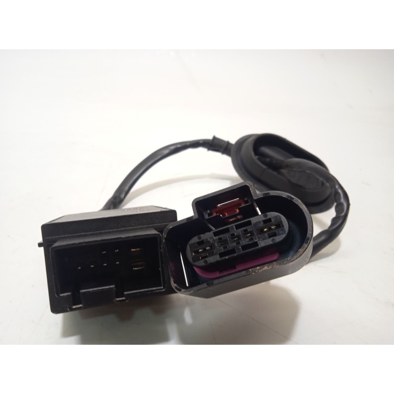 Recambio de centralita bomba combustible para skoda yeti 1.2 tsi referencia OEM IAM 1K0906093H  