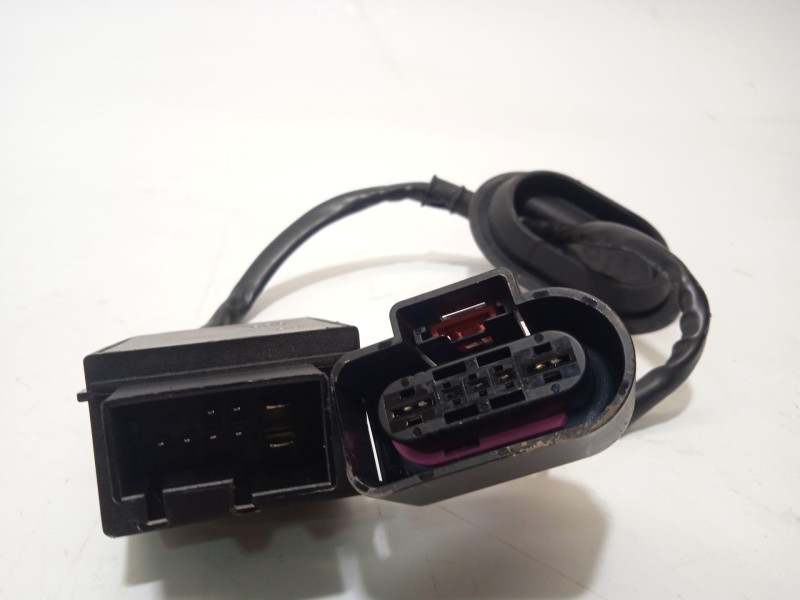 Recambio de centralita bomba combustible para skoda yeti 1.2 tsi referencia OEM IAM 1K0906093H  