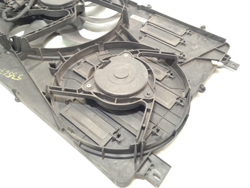 Recambio de electroventilador para land rover evoque 2.2 td4 cat referencia OEM IAM BJ328C607BC LR044833 