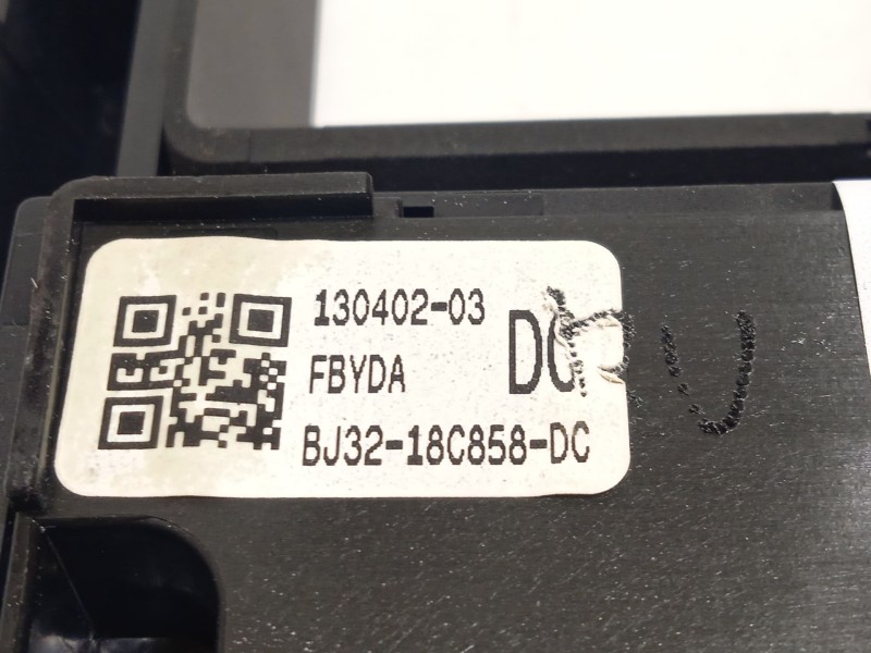 Recambio de mando multifuncion para land rover evoque 2.2 td4 cat referencia OEM IAM BJ3218C858DC LR024250 