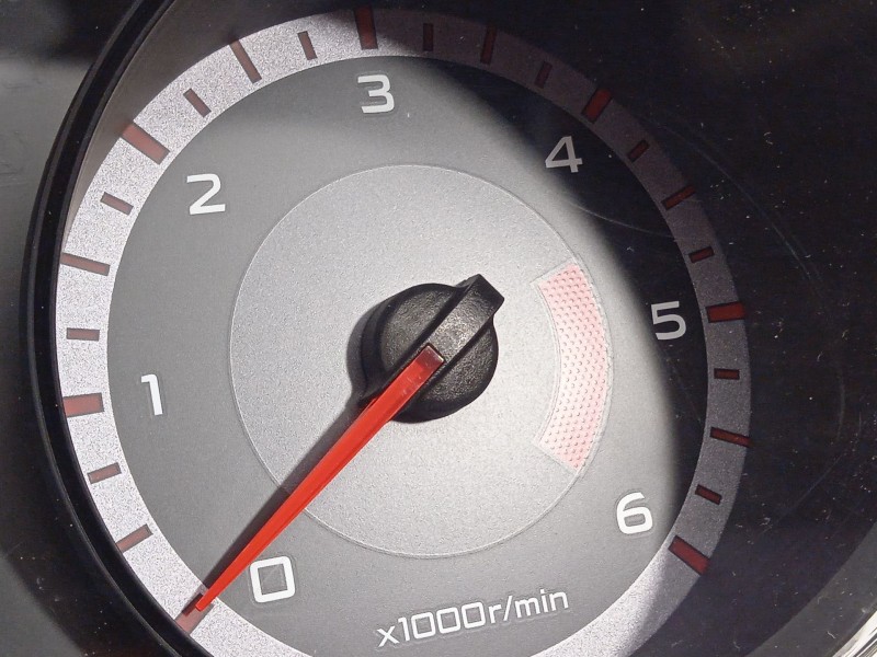 Recambio de cuadro instrumentos para citroën c-crosser 2.2 hdi fap cat referencia OEM IAM 8100A485  