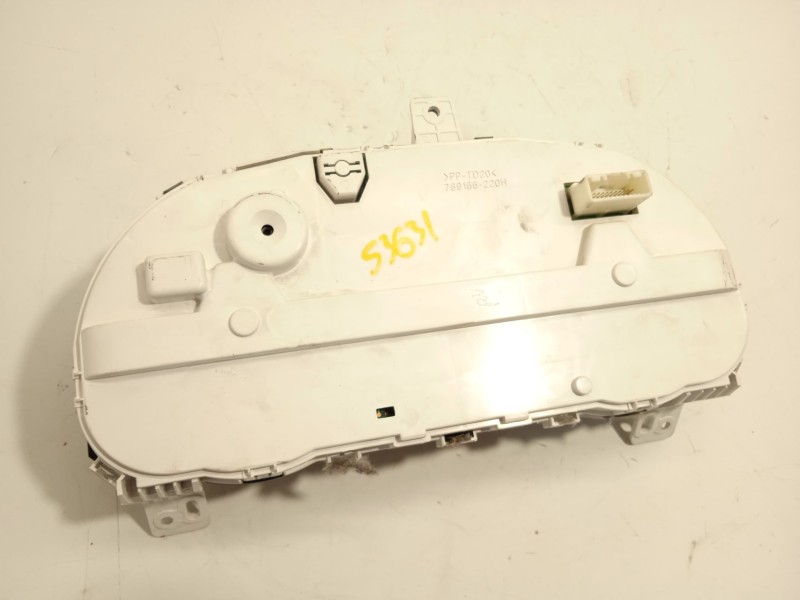 Recambio de cuadro instrumentos para citroën c-crosser 2.2 hdi fap cat referencia OEM IAM 8100A485  