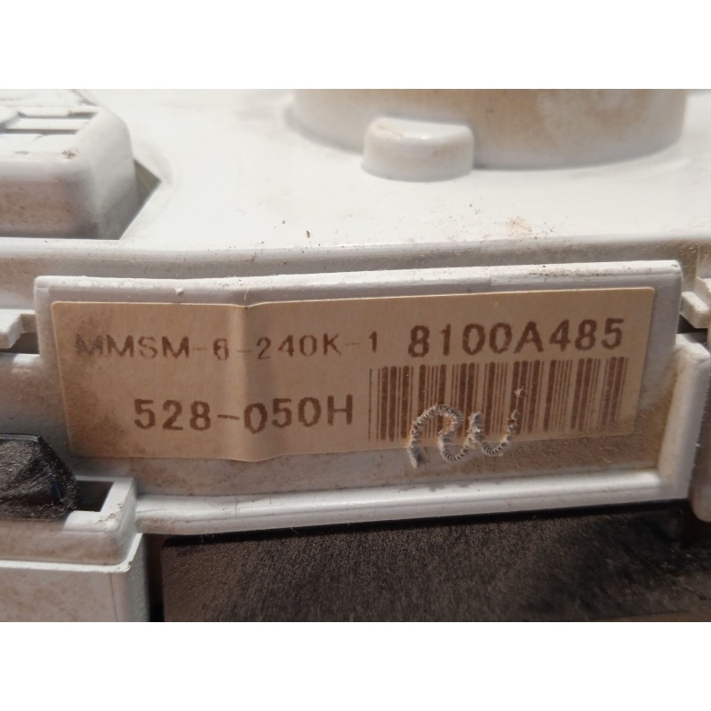 Recambio de cuadro instrumentos para citroën c-crosser 2.2 hdi fap cat referencia OEM IAM 8100A485  