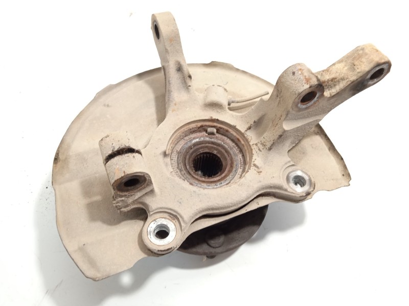 Recambio de mangueta delantera derecha para citroën c-crosser 2.2 hdi fap cat referencia OEM IAM 364798  