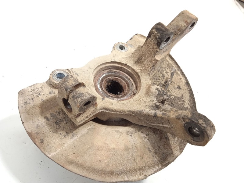 Recambio de mangueta delantera izquierda para citroën c-crosser 2.2 hdi fap cat referencia OEM IAM 364698  