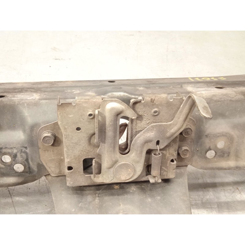 Recambio de travesaño superior para citroën c-crosser 2.2 hdi fap cat referencia OEM IAM 7106F4  