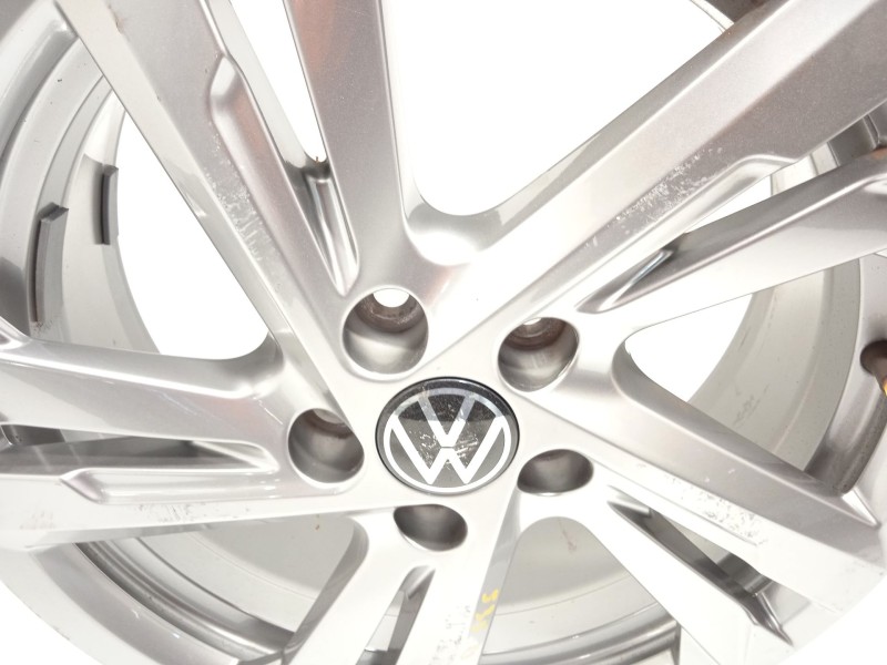 Recambio de llanta para volkswagen polo 1.0 tsi referencia OEM IAM 2G0601025AM 2G0601025AMZ49 