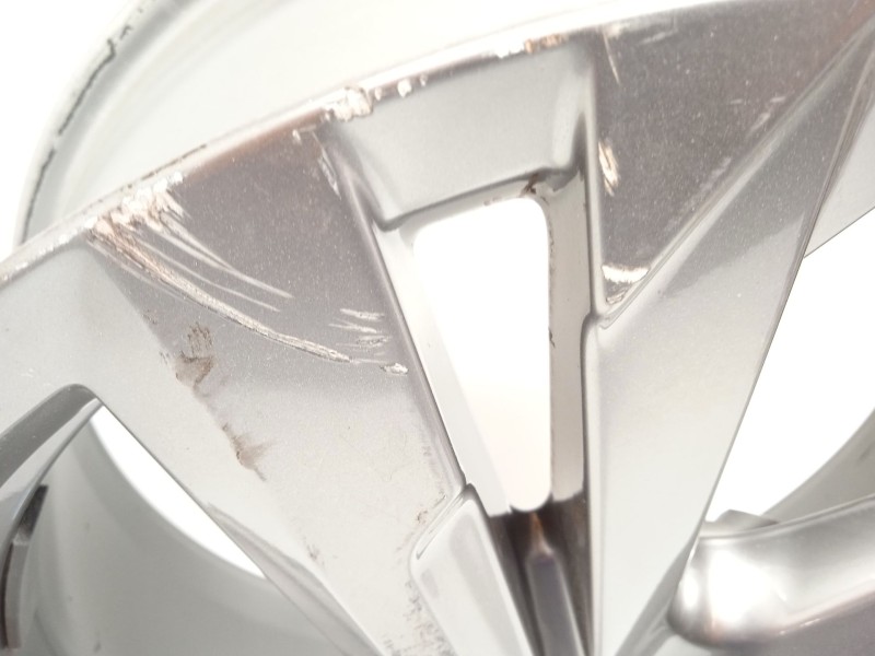 Recambio de llanta para volkswagen polo 1.0 tsi referencia OEM IAM 2G0601025AM 2G0601025AMZ49 