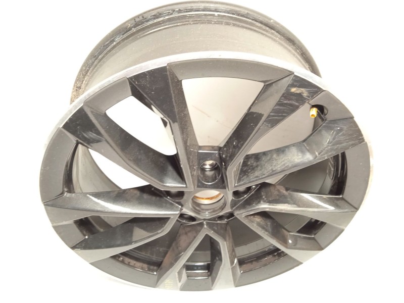 Recambio de llanta para skoda karoq (nu) 2.0 tdi referencia OEM IAM 57A601025AS  