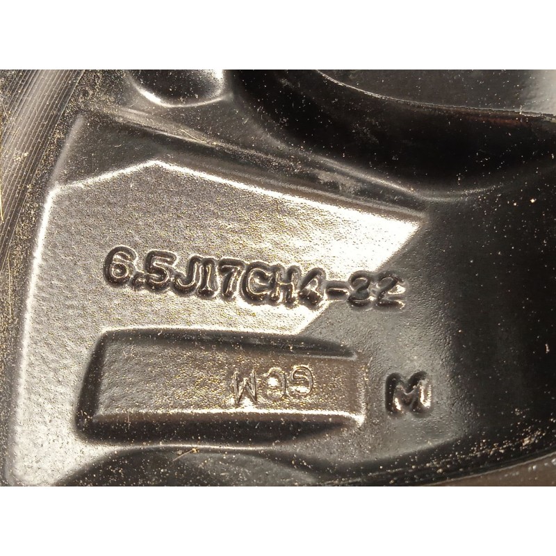 Recambio de llanta para ds 3 crossback 1.2 12v puretech referencia OEM IAM 9825287080  