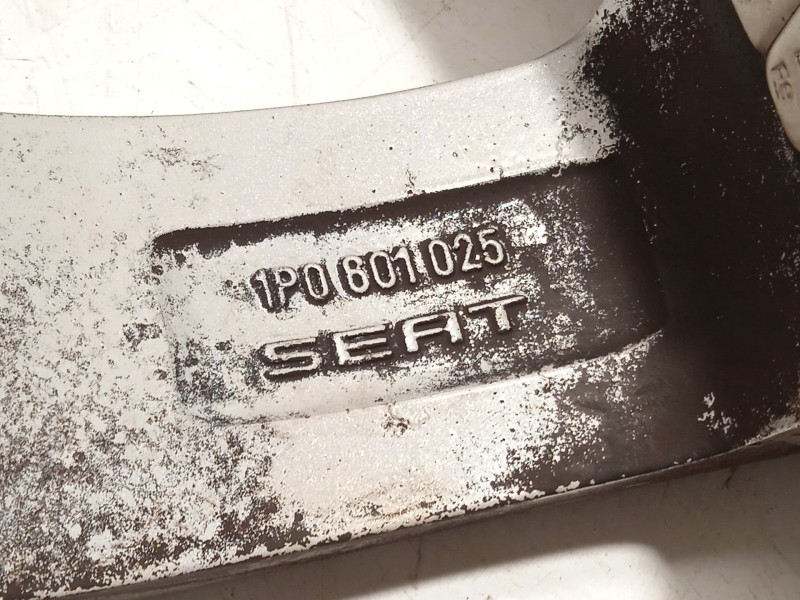 Recambio de llanta para seat leon (1p1) stylance / style referencia OEM IAM 1P0601025 1P060102572V 