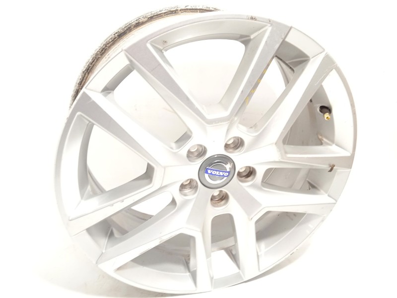 Recambio de llanta para volvo xc60 2.4 diesel cat referencia OEM IAM 31445568  