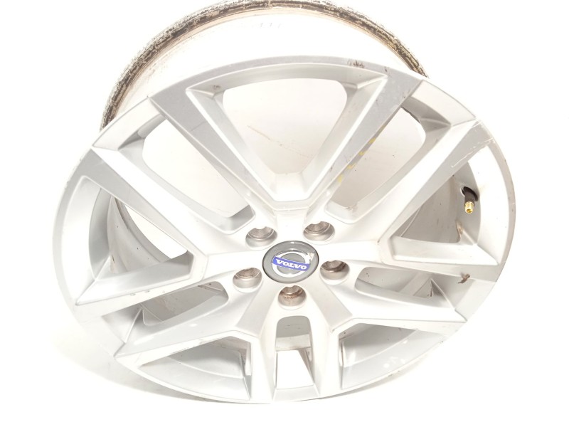 Recambio de llanta para volvo xc60 2.4 diesel cat referencia OEM IAM 31445568  