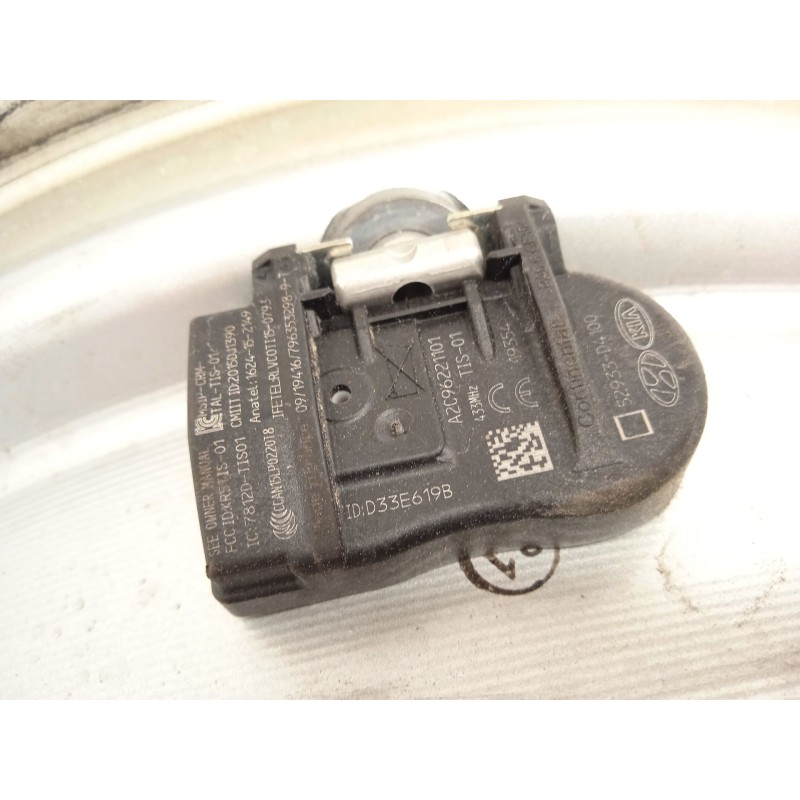 Recambio de llanta para kia niro referencia OEM IAM 52910G5500  