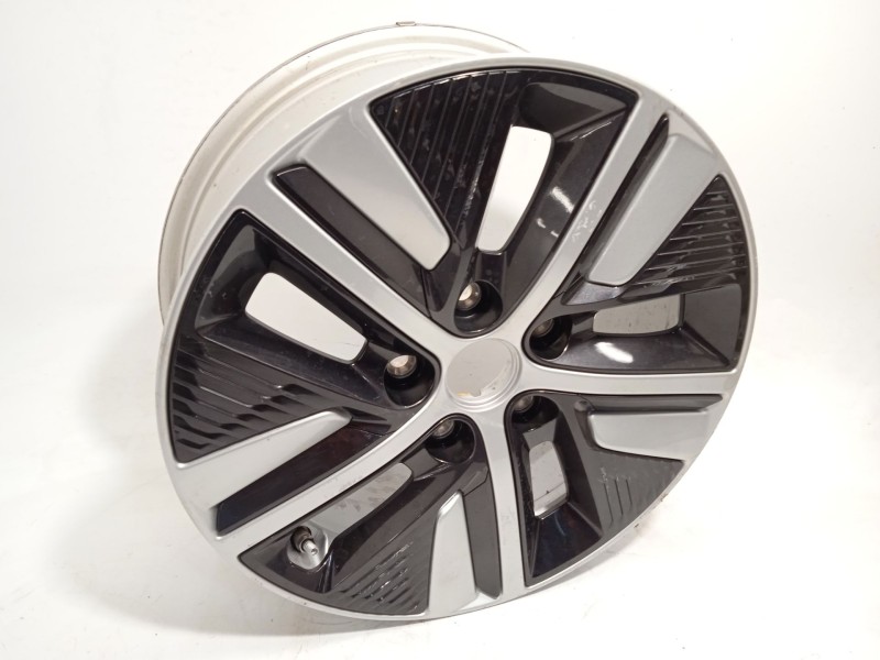 Recambio de llanta para kia niro referencia OEM IAM 52910G5500  