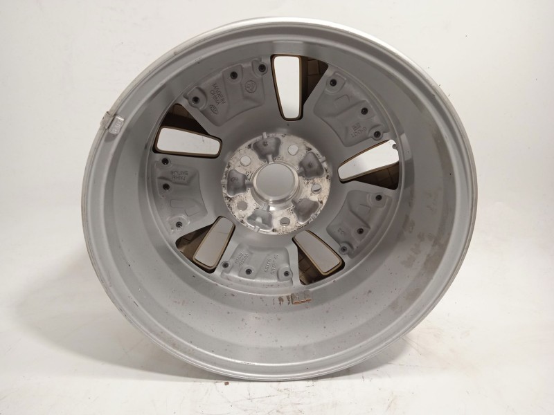 Recambio de llanta para kia niro referencia OEM IAM 52910G5500  