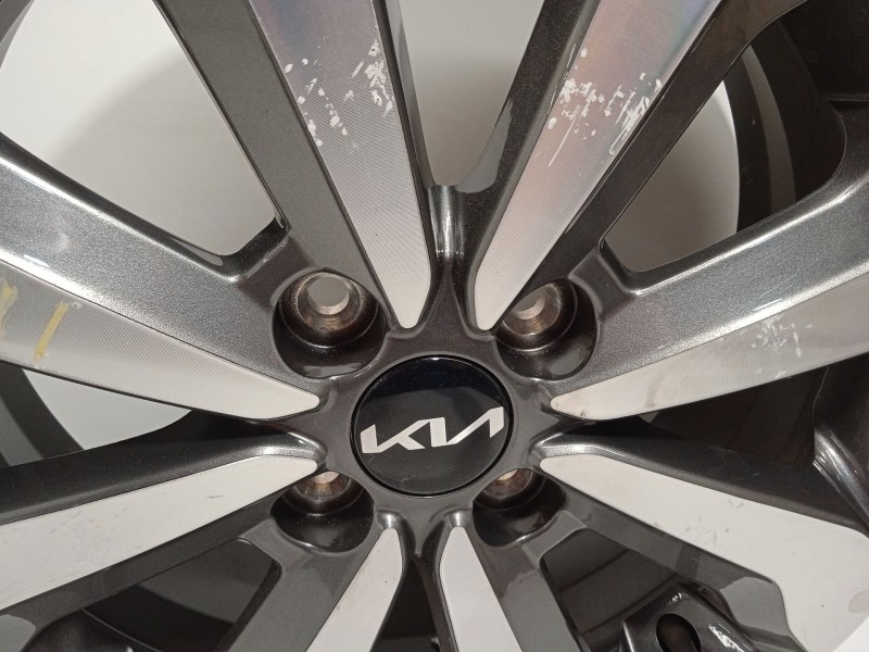 Recambio de llanta para kia stonic (ybcuv) 1.0 tgdi cat referencia OEM IAM 52910H8270  