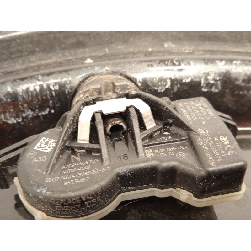 Recambio de llanta para nissan qashqai (j11) 1.5 turbodiesel cat referencia OEM IAM 4EA8A D0C004EA8A 