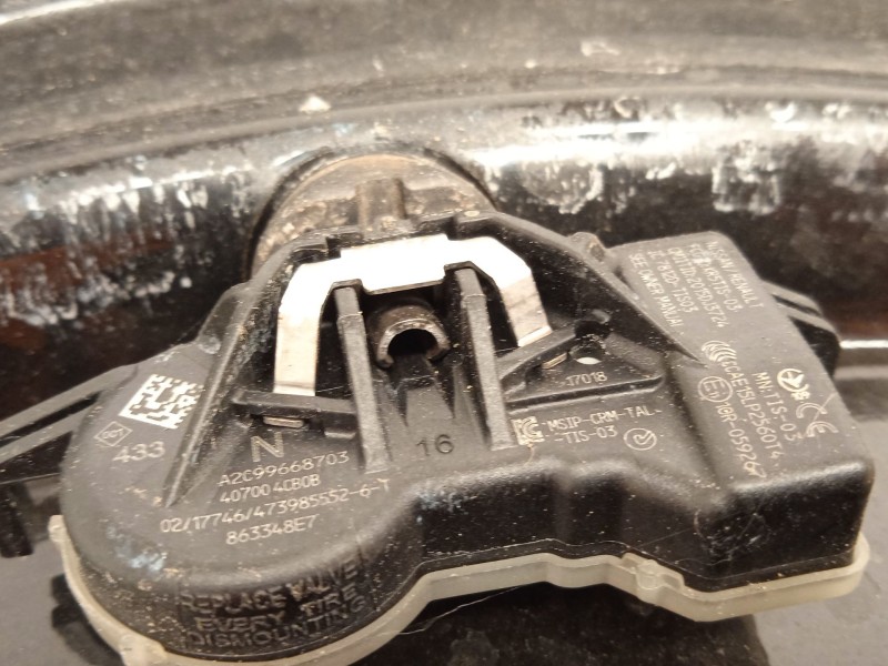 Recambio de llanta para nissan qashqai (j11) 1.5 turbodiesel cat referencia OEM IAM 4EA8A D0C004EA8A 