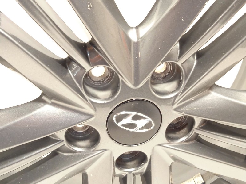 Recambio de llanta para hyundai ix35 1.7 crdi cat referencia OEM IAM 529102Y650  