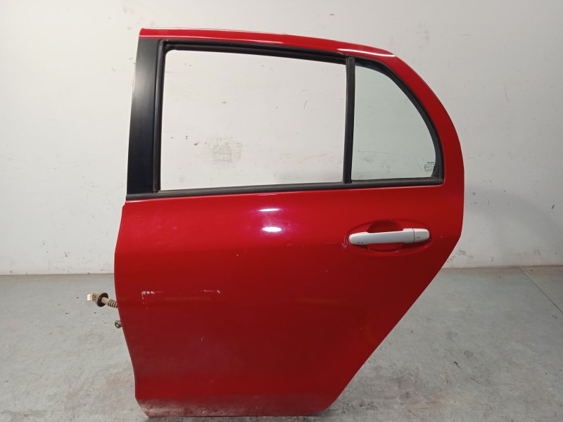 PUERTA TRASERA IZQUIERDA 670040D110 