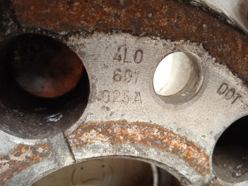 Recambio de llanta para audi q7 (4l) 3.0 tdi referencia OEM IAM 4L0601025A  