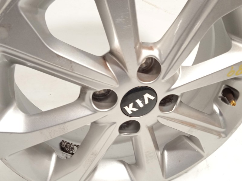 Recambio de llanta para kia stonic (ybcuv) 1.2 cat referencia OEM IAM 52910H8400  
