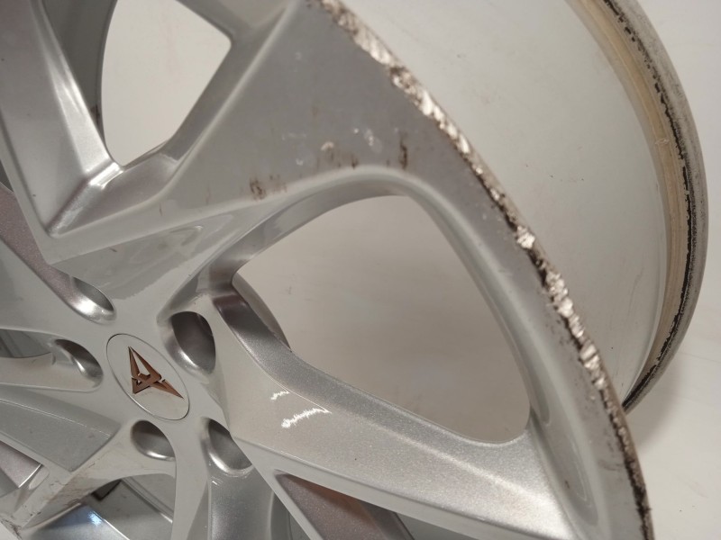 Recambio de llanta para cupra formentor (km7) 1.5 tsi referencia OEM IAM 5FF601025C 5FF601025C8Z8 