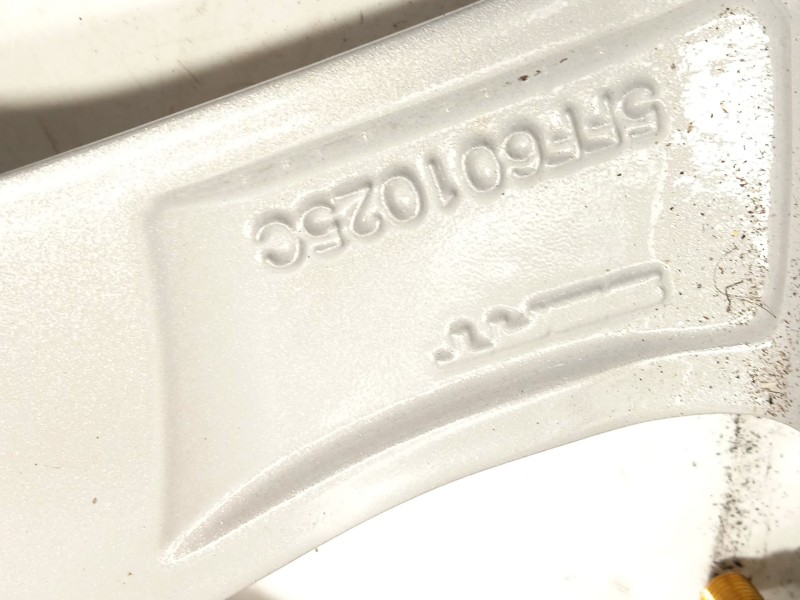 Recambio de llanta para cupra formentor (km7) 1.5 tsi referencia OEM IAM 5FF601025C 5FF601025C8Z8 