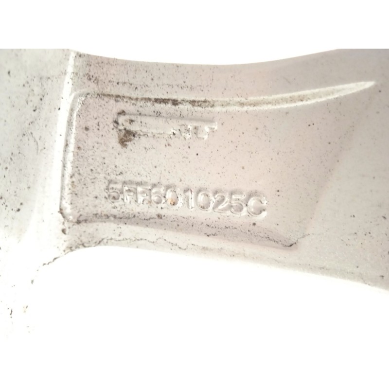 Recambio de llanta para cupra formentor (km7) 1.5 tsi referencia OEM IAM 5FF601025C 5FF601025C8Z8 