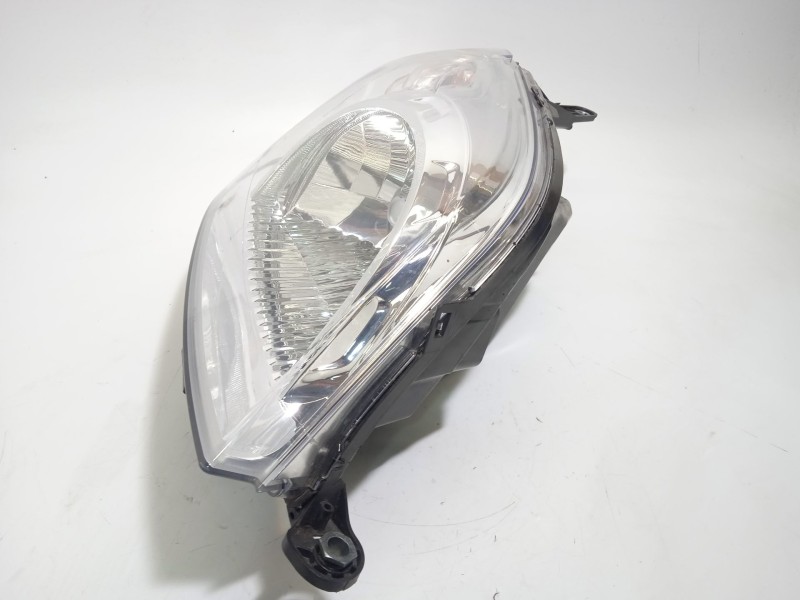 Recambio de faro derecho para peugeot bipper tepee 1.3 16v hdi fap referencia OEM IAM 6205AY 1634151880 