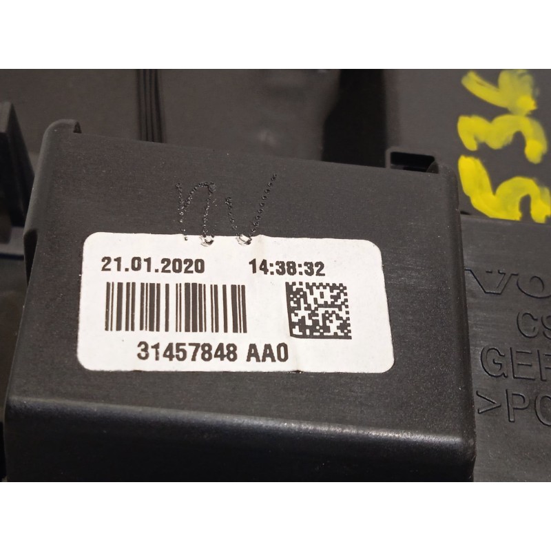 Recambio de luz interior para volvo xc 40 2.0 diesel cat referencia OEM IAM 31457848  