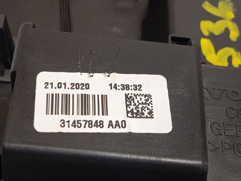 Recambio de luz interior para volvo xc 40 2.0 diesel cat referencia OEM IAM 31457848  