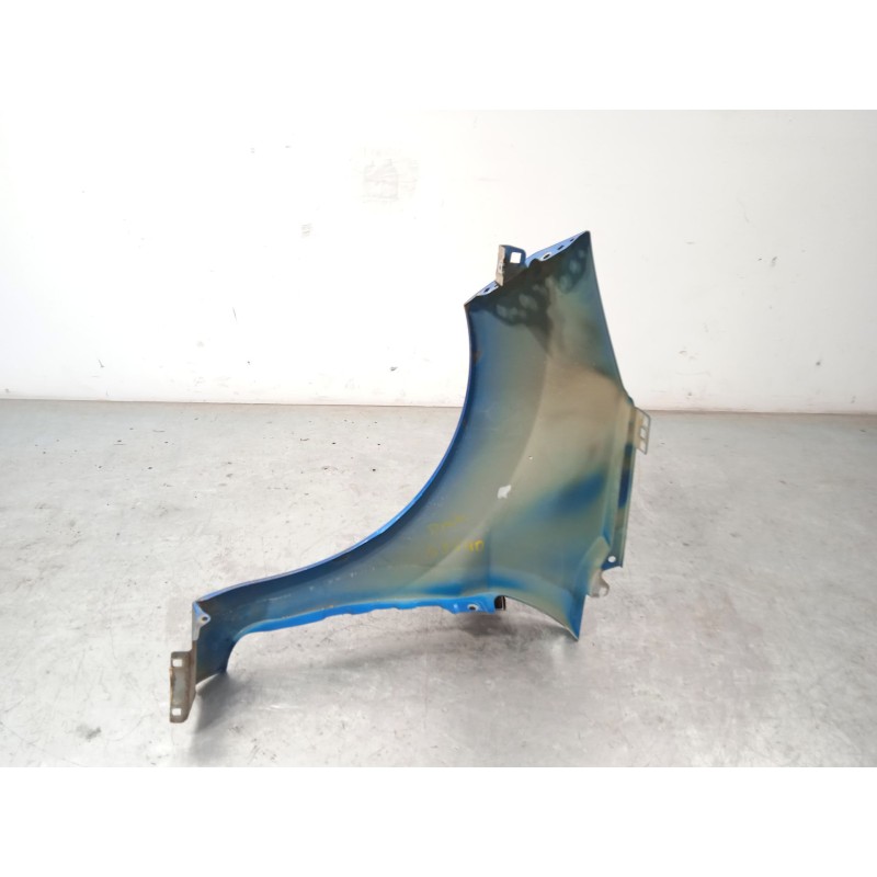 Recambio de aleta delantera derecha para ford fiesta (ccn) trend referencia OEM IAM 1777180 C1BBA16015AA 