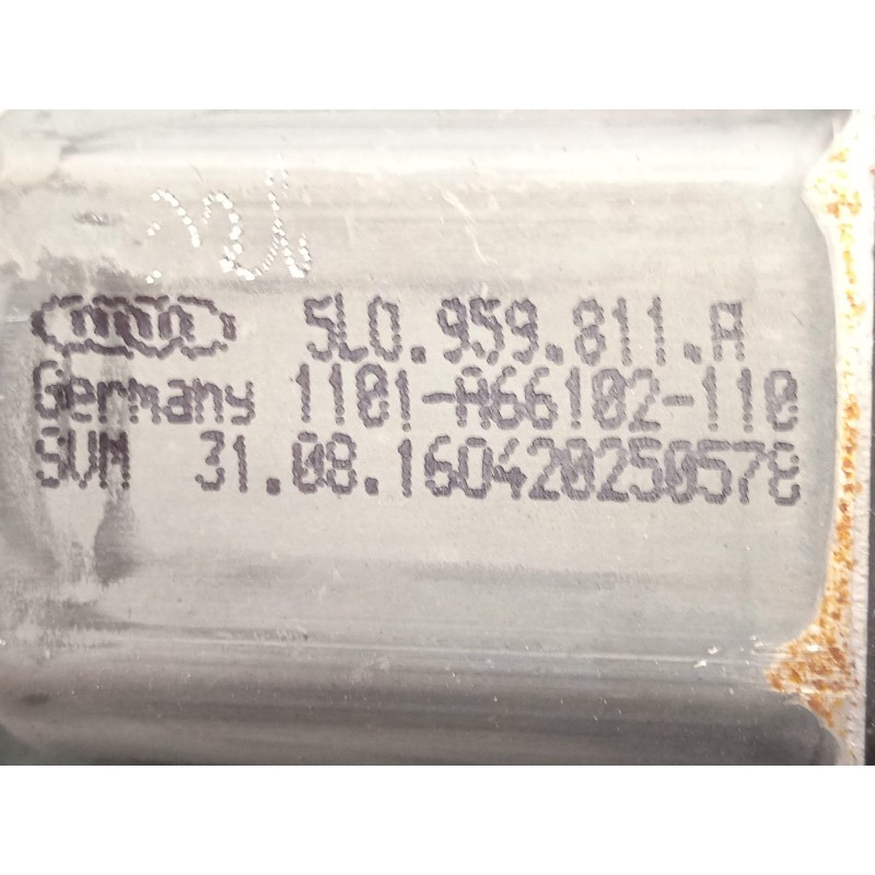Recambio de elevalunas trasero izquierdo para skoda yeti 1.2 tsi referencia OEM IAM 5L0839401B 5L0959811A 