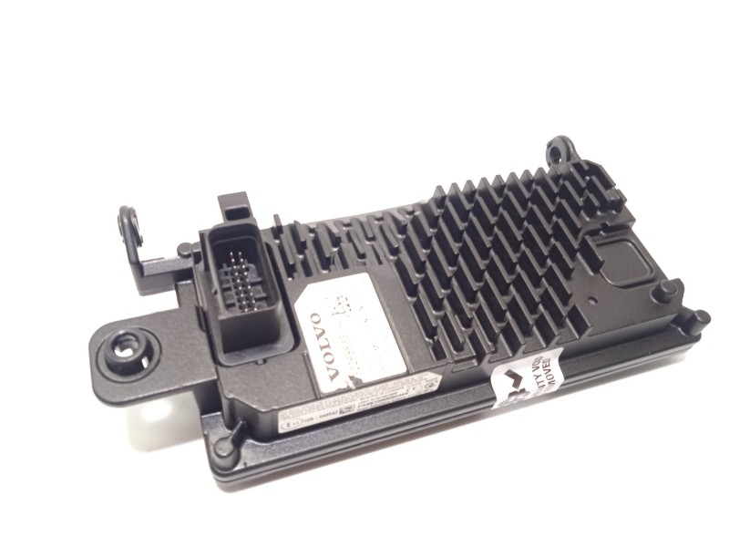 Recambio de modulo electronico para volvo xc 40 2.0 diesel cat referencia OEM IAM 32268833  