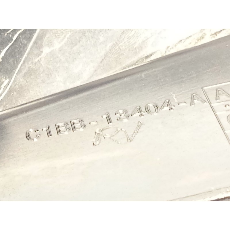 Recambio de piloto trasero derecho para ford fiesta (ccn) trend referencia OEM IAM C1BB13404AA 5574148 