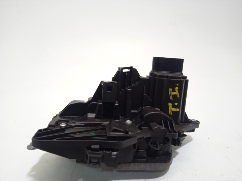 Recambio de cerradura puerta trasera izquierda para volvo xc 40 2.0 diesel cat referencia OEM IAM 31440999  