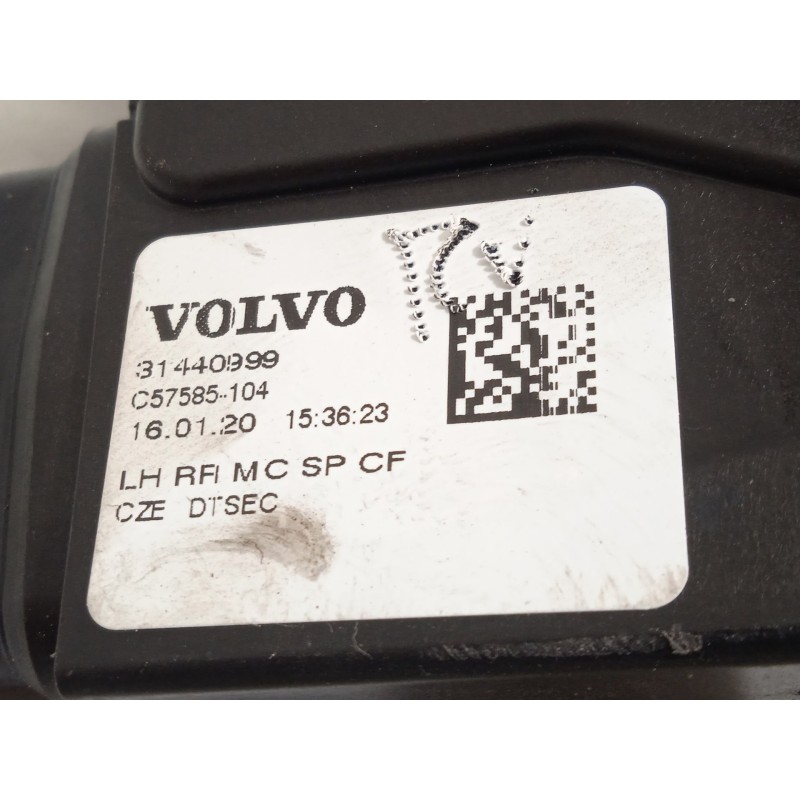 Recambio de cerradura puerta trasera izquierda para volvo xc 40 2.0 diesel cat referencia OEM IAM 31440999  