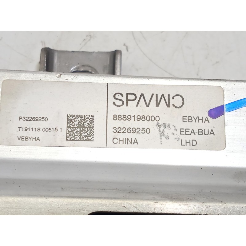 Recambio de columna direccion para volvo xc 40 2.0 diesel cat referencia OEM IAM P32269250 32269250 32269253
