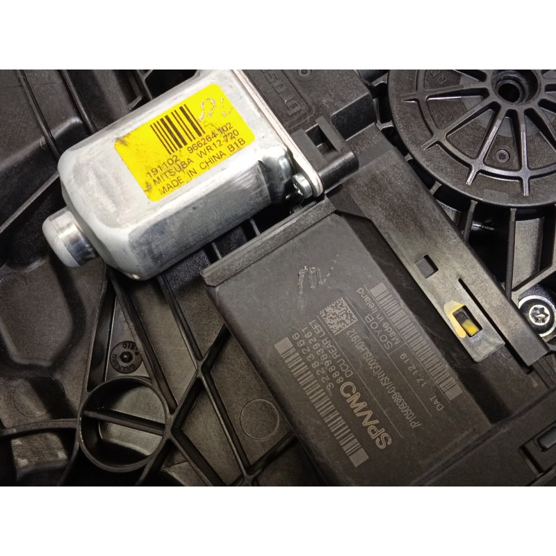 Recambio de elevalunas trasero derecho para volvo xc 40 2.0 diesel cat referencia OEM IAM  31349759 