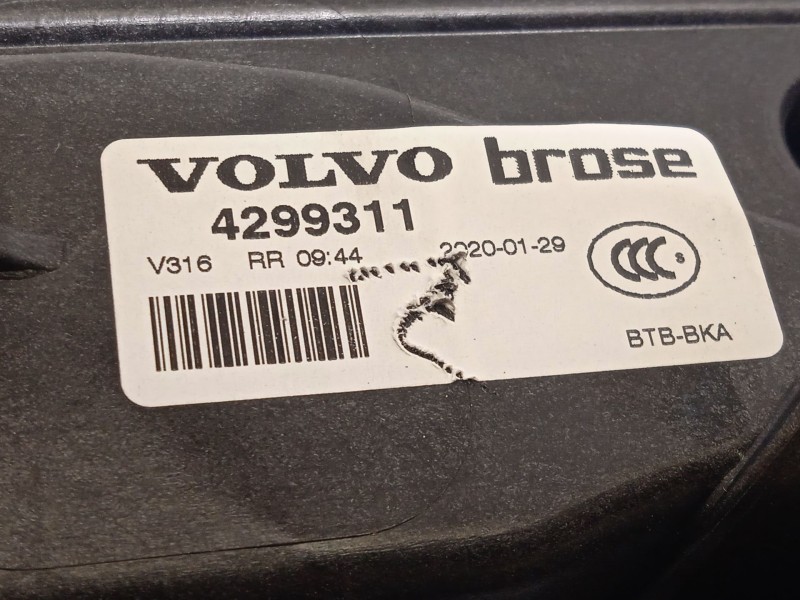 Recambio de elevalunas trasero derecho para volvo xc 40 2.0 diesel cat referencia OEM IAM  31349759 