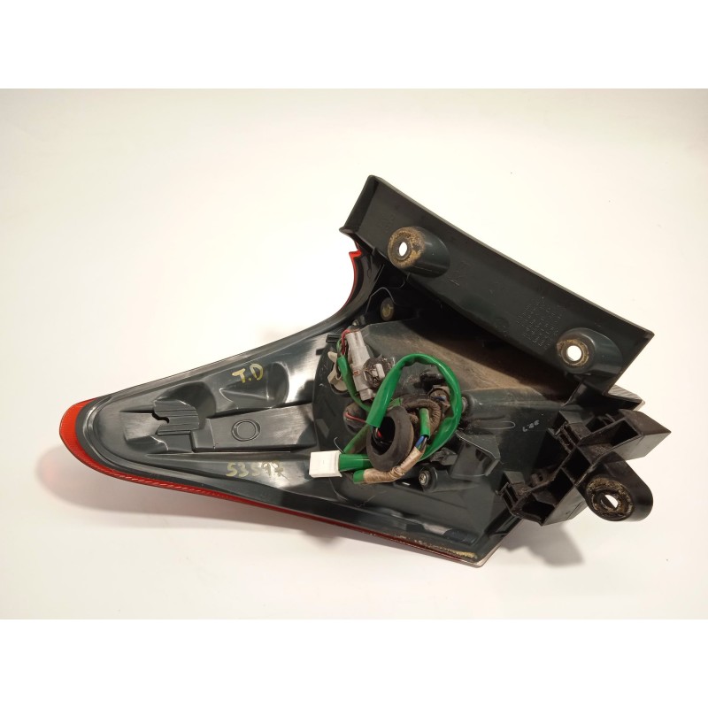 Recambio de piloto trasero derecho para toyota auris active referencia OEM IAM 8155102A61  