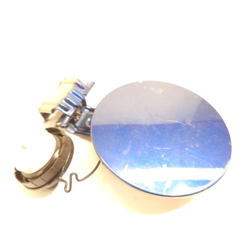 Recambio de tapa exterior combustible para toyota auris active referencia OEM IAM 7735002100  