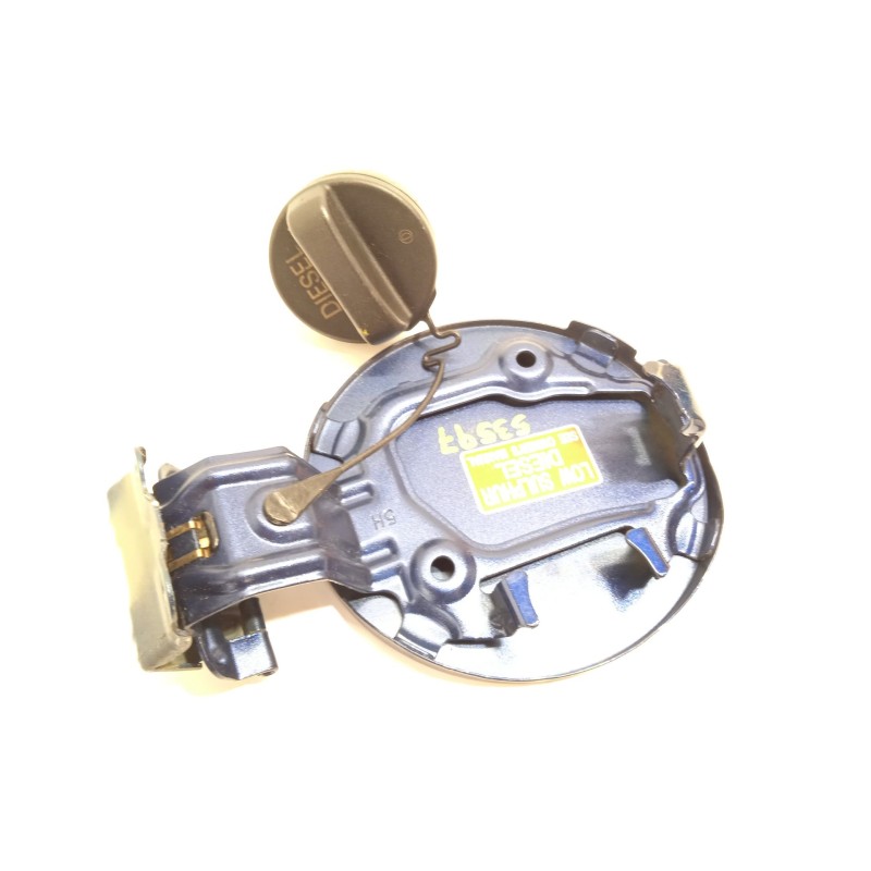 Recambio de tapa exterior combustible para toyota auris active referencia OEM IAM 7735002100  
